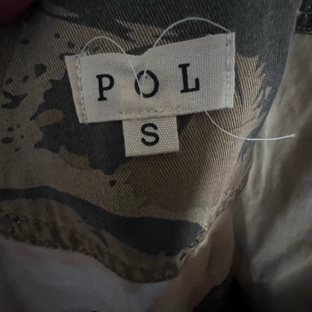 POL Camouflage Print Woven Short Overalls Small NWOT - Picture 5 of 8
